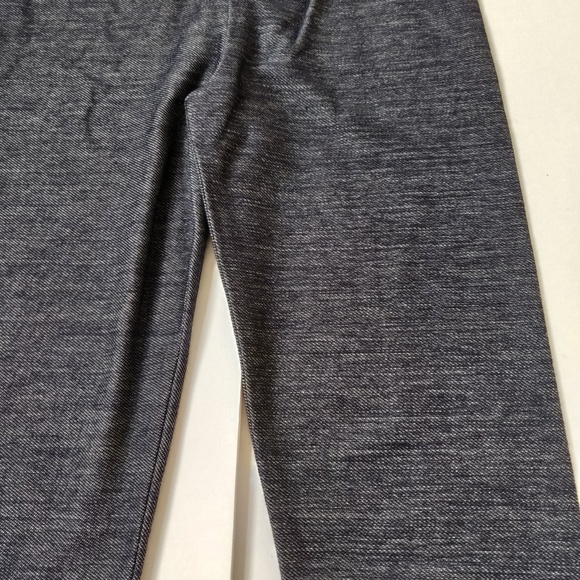 Girls Size 4-6 - Picture 4 of 8